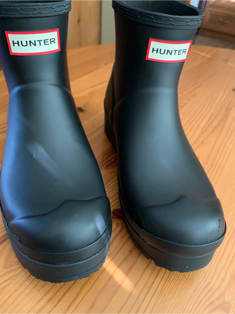 Hunter Black Short Rain Boots with Red Logo Trim - Picture 9 of 16